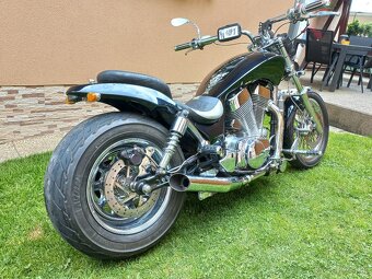 Suzuki intruder 1400 - 3