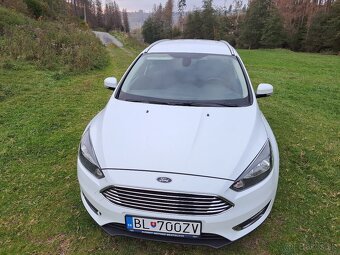 Ford Focus Combi 1.0 EcoBoost Rival X - rodinné auto - 3