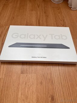 Samsung Galaxy Tab S10 Ultra 256GB Šedá - 3
