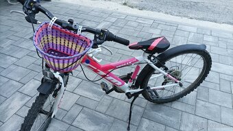 Dievčenský bicykel CTM - 3