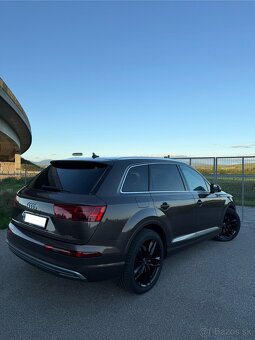 Audi Q7 E-tron 3.0TDI S-line  quattro - 3