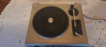 Gramofón TESLA NZC 300 - 3
