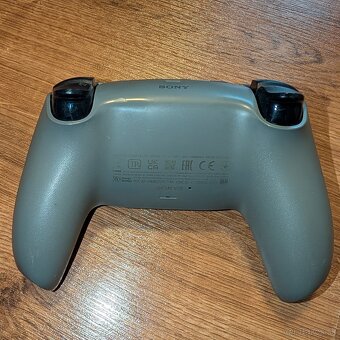 Ovládač PS5 DualSense maskáčový - 3