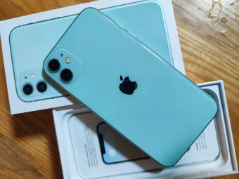 Predám Apple iPhone 11 64 GB TOP stav - 3