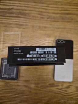 Samsung Z Flip 6 512GB - 3