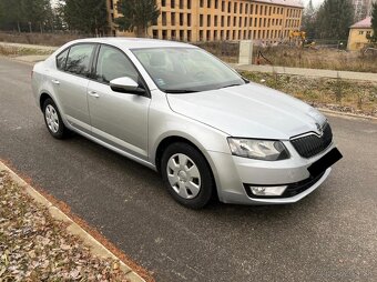 Predám škoda Octavia 1,6 TDI DSG - 3