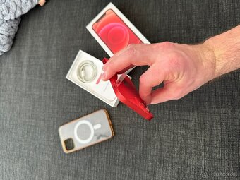 iPhone 12 Red 256 GB - 3
