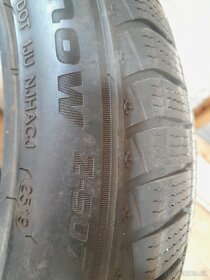 Predam 245/45/r18 zima - 3