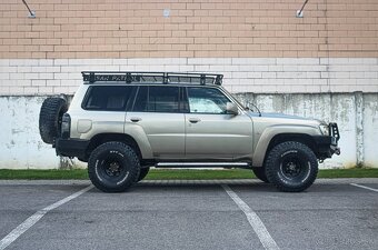 Nissan Patrol GR Y61/E 3.0 Diesel - 3