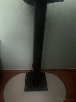 Predam Norstone stojany - 3