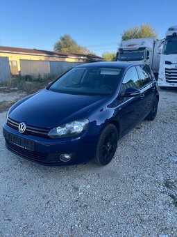Volkswagen Golf 1.6TDI Bluemotion - 3