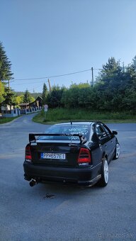 Octavia 1.8 Turbo Elegance - 3