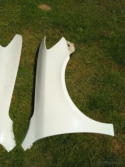 Biele blatniky octavia2 facelift - 3