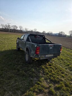 Toyota hilux 3,0d - 3