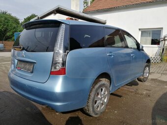 Mitsubishi Grandis 2.4B - 3