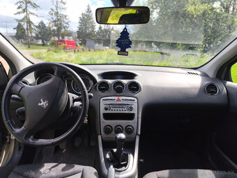 Peugeot 308 - 3