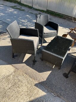 Ratanové sedenie plus servírovací stolík - 3