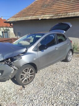 Mazda 2 (2013), 1.3 benzín, 128 000 km - 3