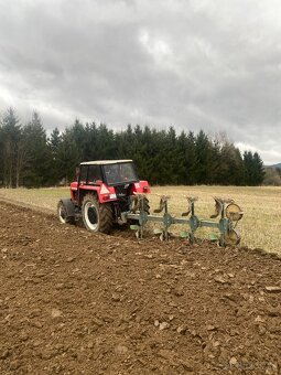 Zetor 8045 s prednou hydraulikou - 3
