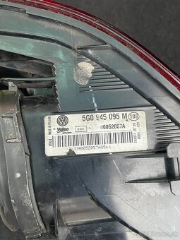Ľavé zadné svetlo VW Golf 7 - 3