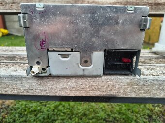 Octavia 2 radio - 3