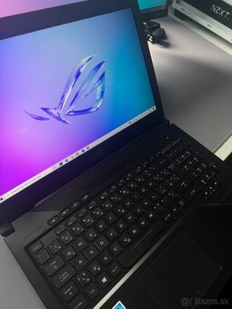 asus ROG strix - 3