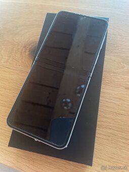 SAMSUNG GALAXY Z FLIP 6 256GB - 3