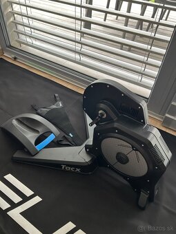 Garmin Tacx Flux S Smart trenažér - 3