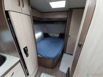 karavan Hobby •460Ufe-DeLuxe•5miest/1300kg/100km/h - 3
