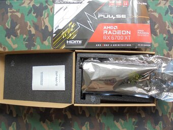 SAPPHIRE PULSE Radeon RX 6700 XT 12G. - 3