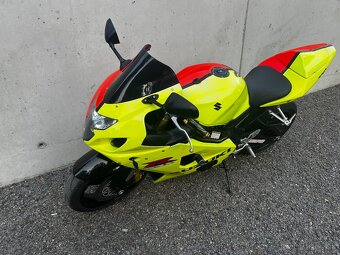 Suzuki Gsxr 750 K4 - 3