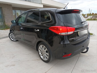 Kia Carens 1.7crdi 115ps 7 miestne top stav - 3