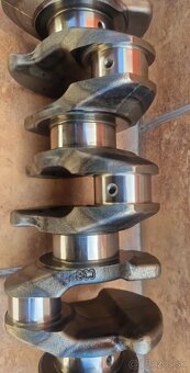 Predám klukovy hriadel bmw m57n2 7792608 - 3