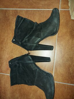 nadčlenkove  čižmičky vel 40 - 3