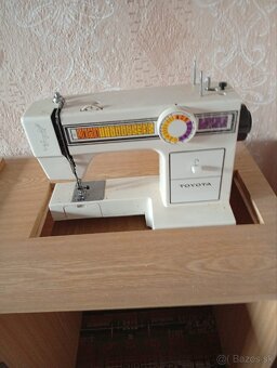 šijací stroj Toyota - 3