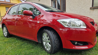 Toyota Auris 1,6 - 3