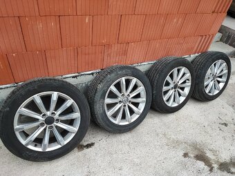 VW Passat B8 London r17 disky - 3