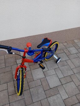 Predám detský bicykel Spider s pomocnýmy kolesami že - 3