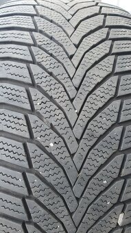235/45R18 Nexen - 3