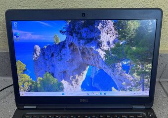 Dell Latitude E5450 / i5-5300U / 8GB RAM / 256GB SSD / 14" - 3
