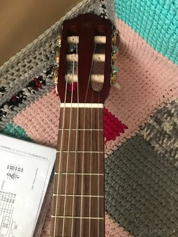 Guitalele Yamaha GL1 - 3