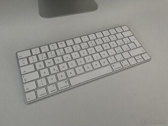 Predám iMac 21.5 inch, 2013 + klávesnica - 3