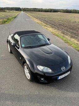 Mazda mx-5 NC facelift miata - 3