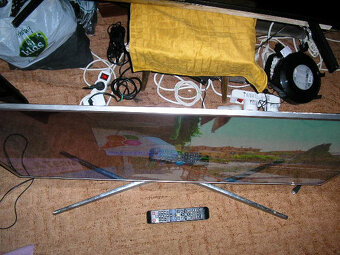Predam LED televizor - 3