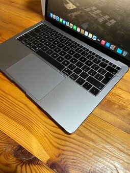 MacBook Air 13” 2019 - 3