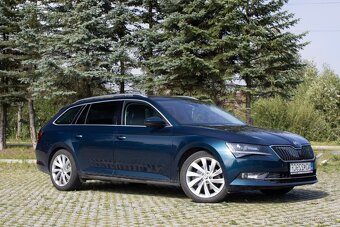 Škoda Superb Combi 2018 - 3