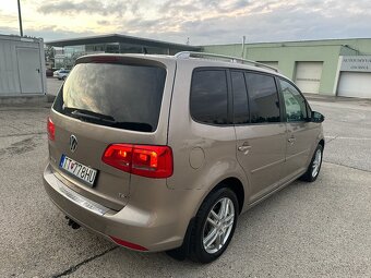 Volkswagen Touran 1.4 TSI Highline 7 miest - 3