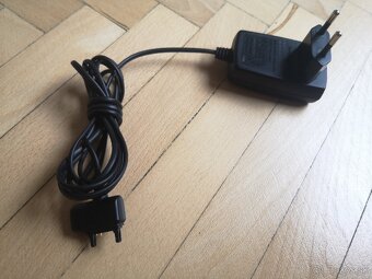 Predám Nabíjačky Nokia, Motorola, Samsung, Alcatel - 3