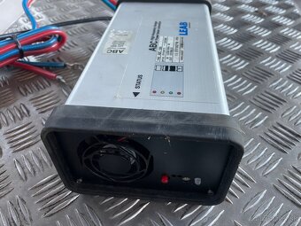 Profesionálna nabíjačka 12 V – ABC Charger 1260 (60 A) - 3