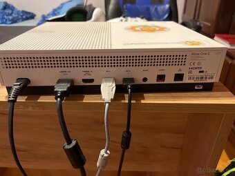Xbox one s - 3